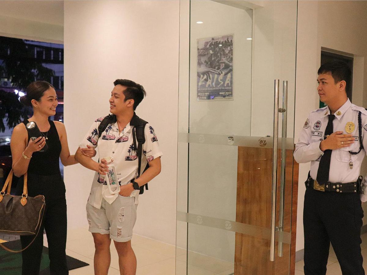 Go Hotels Timog Quezon City Extérieur photo