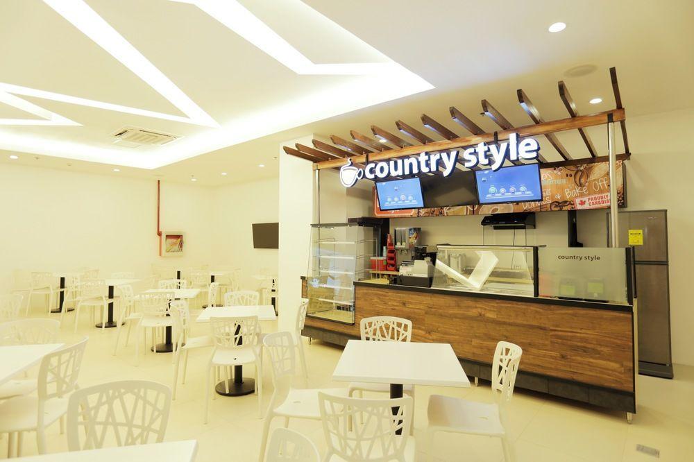 Go Hotels Timog Quezon City Extérieur photo