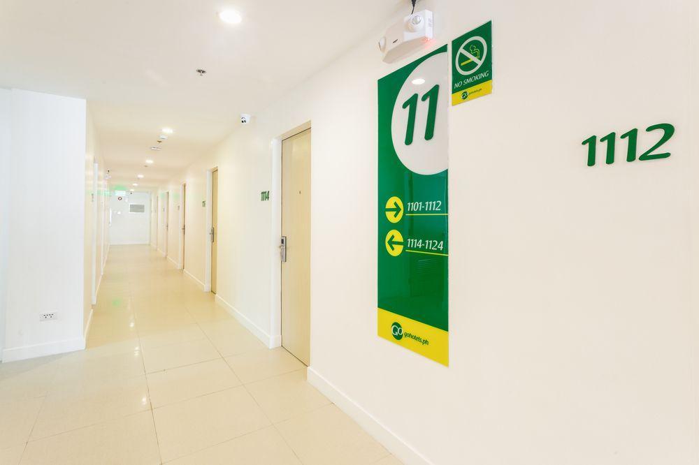 Go Hotels Timog Quezon City Extérieur photo